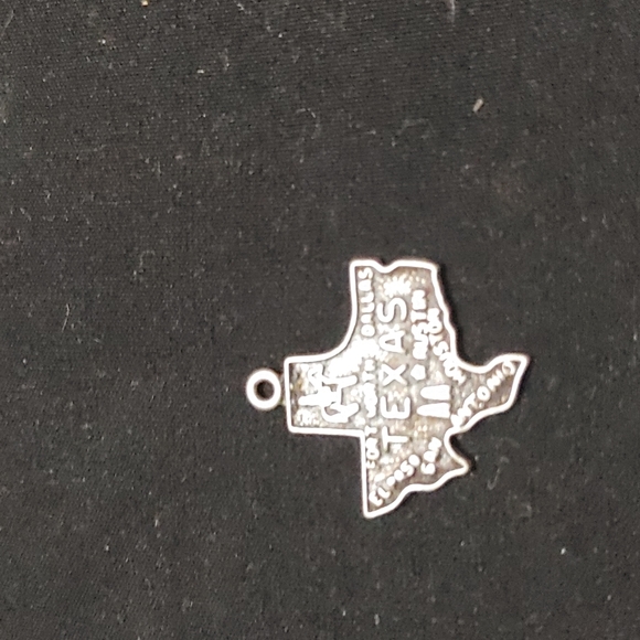 Sterling silver bracelet charm - Picture 1 of 1